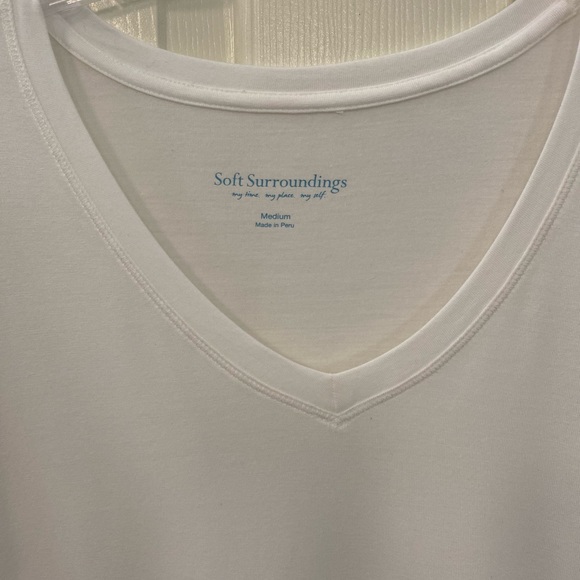 Soft Surroundings Tagore Long Sleeve V-Neck Tunic Top Size Medium - Picture 3 of 10